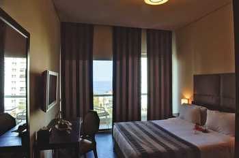 Hotel Orient Queen Homes