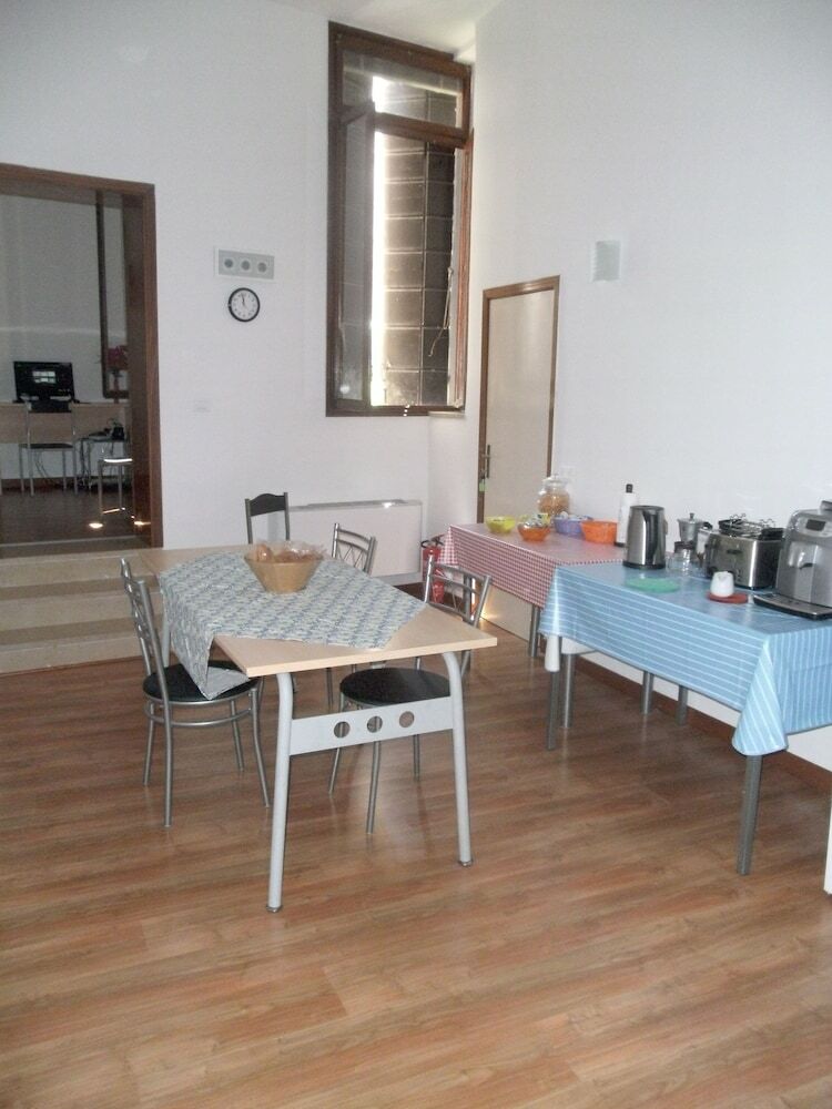 Hostal Venice Star - Locazione Turistica