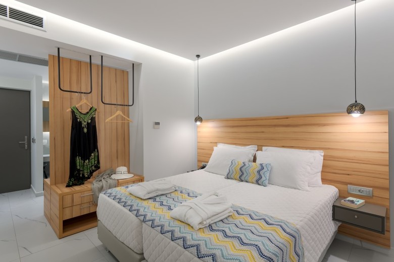 Hotel Avra Beach