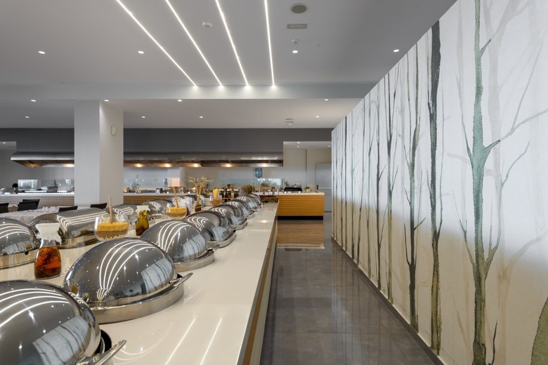Hotel Avra Beach