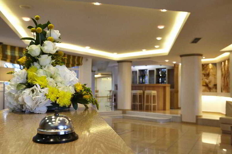 Orizontes Hotel & Villas