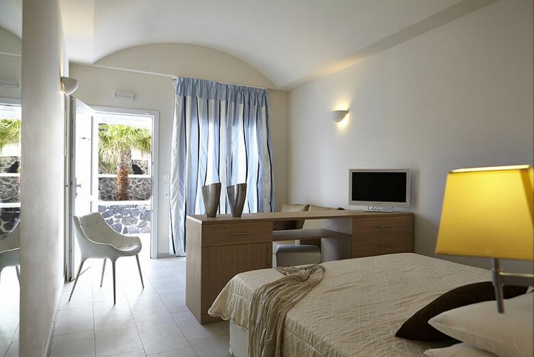 Orizontes Hotel & Villas