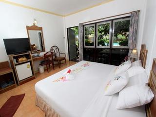 Hotel Coral Island Resort