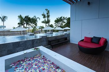 Hotel Chalong Chalet Resort & Spa