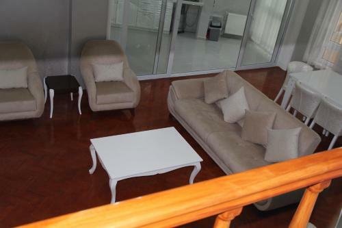 Abbasi Apart-1