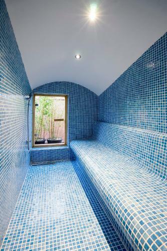 7 Rooms Boutique Hotel