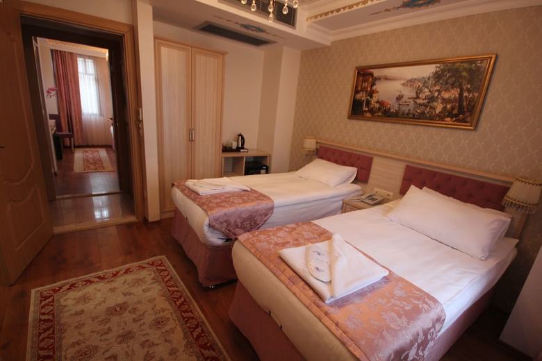 Sultans Royal Hotel