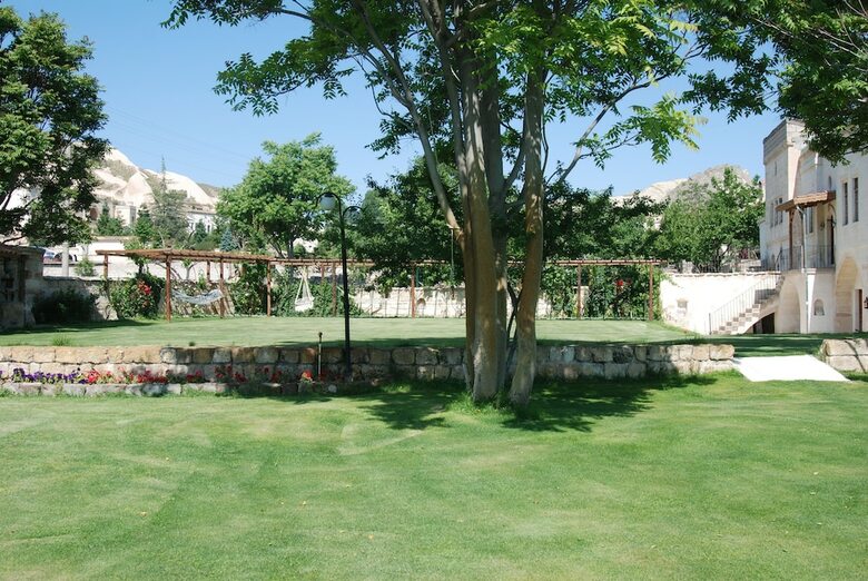Melis Cave Hotel