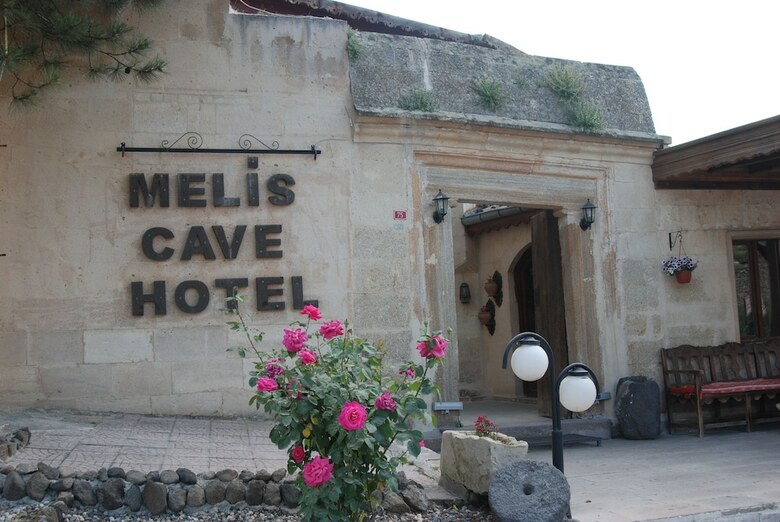 Melis Cave Hotel