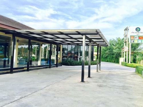 Hotel Green Adamas Resort Chumphon