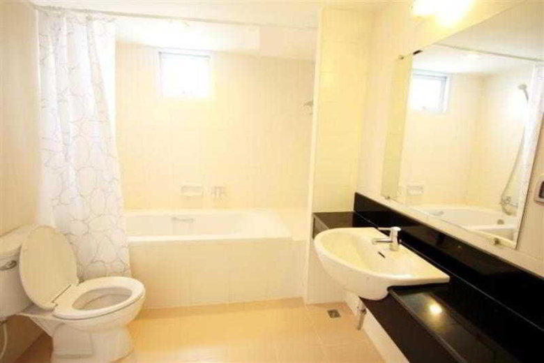Hotel Prom Ratchada Residence And Spa
