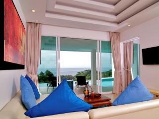 Hotel Grand Bleu Ocean View Pool Suite