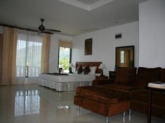 Hotel Baan Chayna Lounge Resort