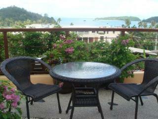 Hotel The Chalet Phuket Resort