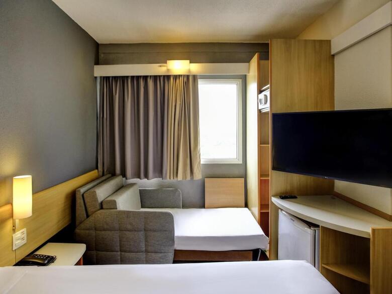 Hotel Ibis Tambore