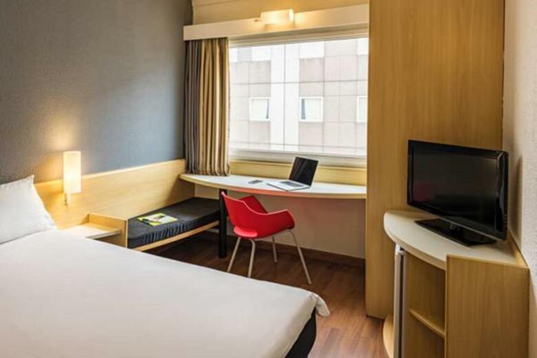 Hotel Ibis Tambore