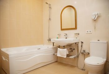 Askar  Hotel