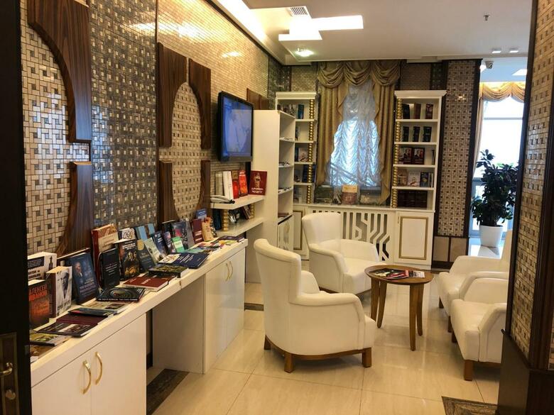 Aysberq Hotel
