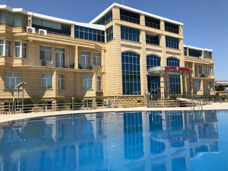 Aysberq Hotel