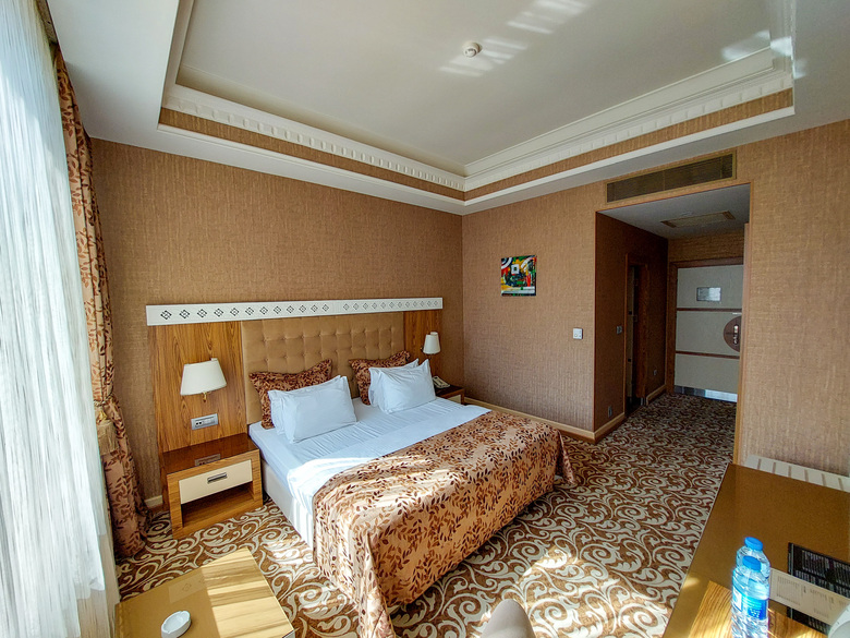 Divan Express Baku Hotel