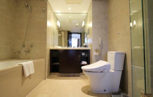 Shanghai Greenland Jiulong Hotel