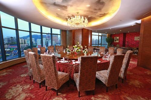 Hotel Ramada Longyan
