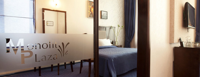 Monolit Plaza Hotel