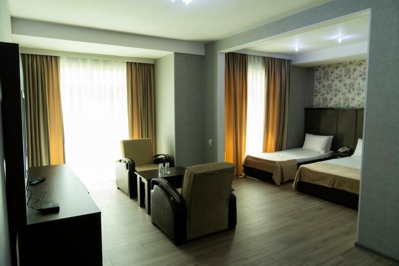 Aef Hotel