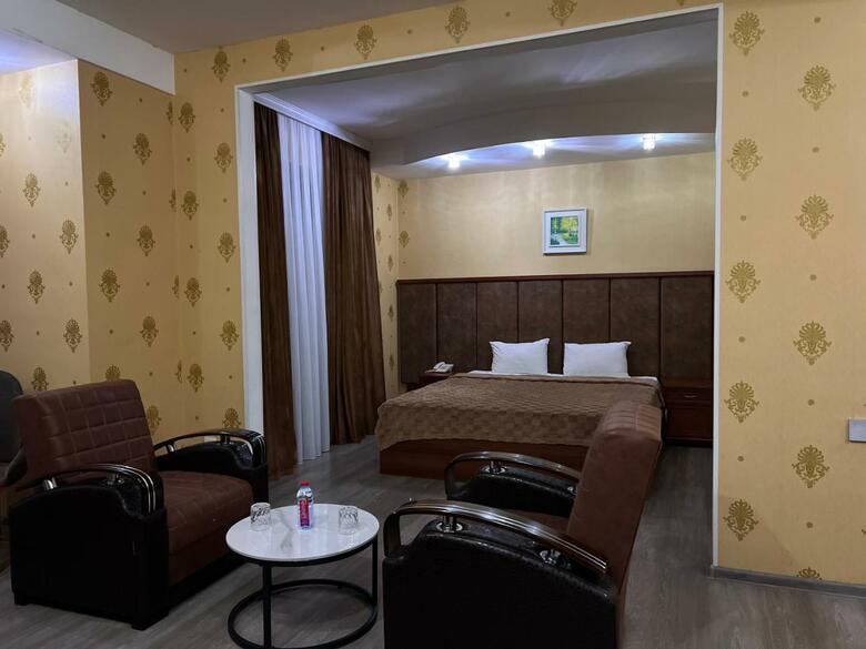 Aef Hotel