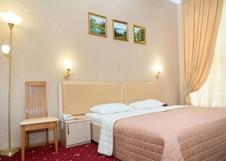 Lermontovskiy Hotel