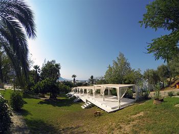 Hotel Zening Resorts