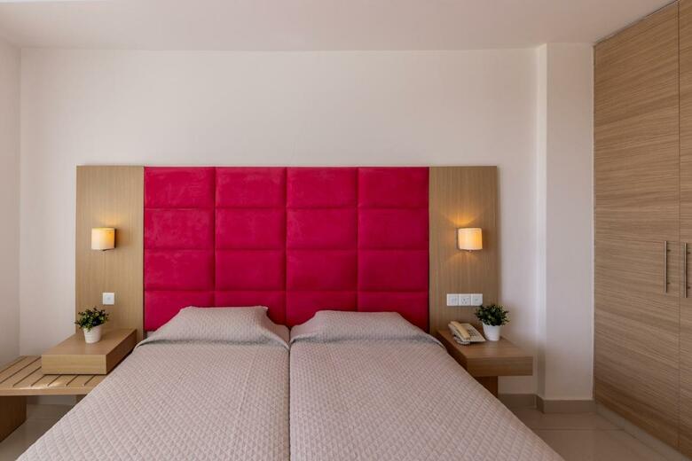 Hotel Papantonia Apts