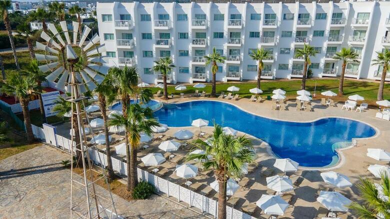 Hotel Papantonia Apts