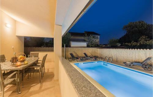 Two-bedroom Holiday Home In Betiga