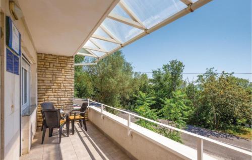 Two-bedroom Apartment In Dramalj