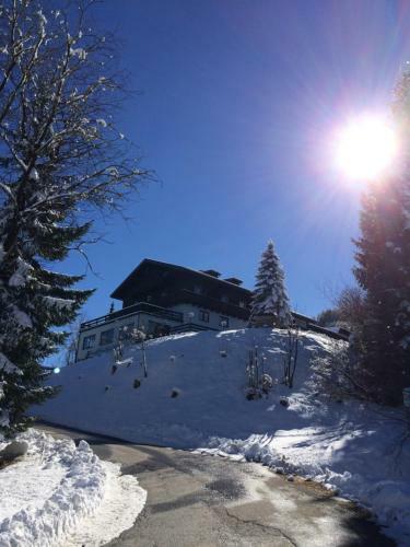 Blue Mountain Hotel