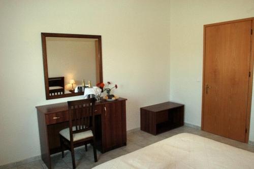 Bell Air Hotel