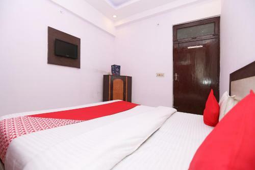 Oyo 19802 Hotel Anant Plaza
