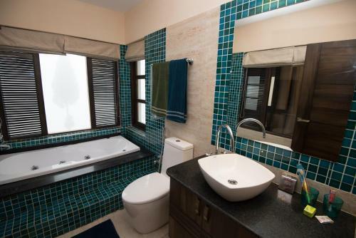 Hotel Chamong Chiabari - Mountain Retreat & Spa