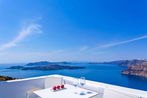 Villa Alti Santorini Suites