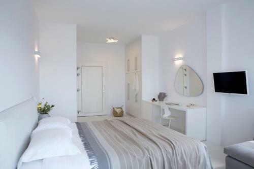 Hostal May Seven Suites - Adults Only