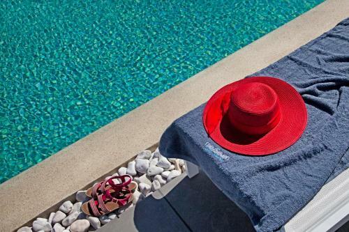 Hostal May Seven Suites - Adults Only