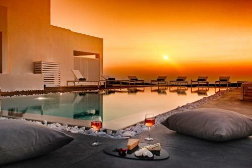 Hostal May Seven Suites - Adults Only