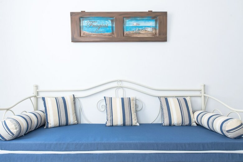 Fragias Studios & Apartments