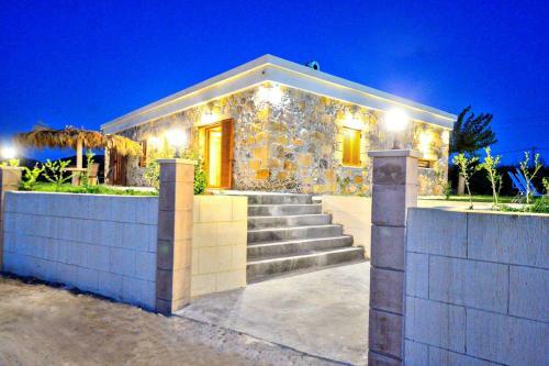 Iridanos Villa