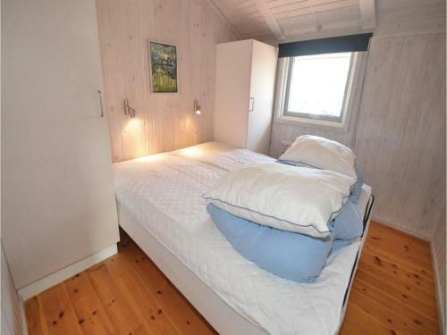 Four-bedroom Holiday Home In Hjorring