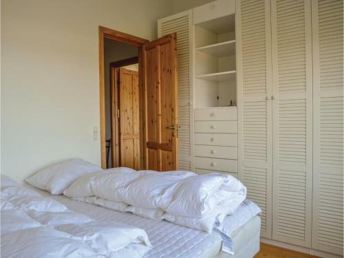 Three-bedroom Holiday Home In Hundested