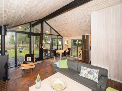 Three-bedroom Holiday Home In Jerup