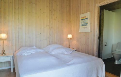 Five-bedroom Holiday Home In Lokken