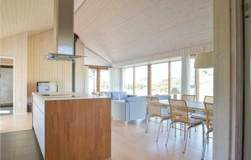 Five-bedroom Holiday Home In Lokken